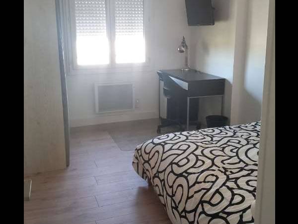 Colocation / Appartement 5 pièces de 95 m², Talence, Rue d'Alembert / Photo 13