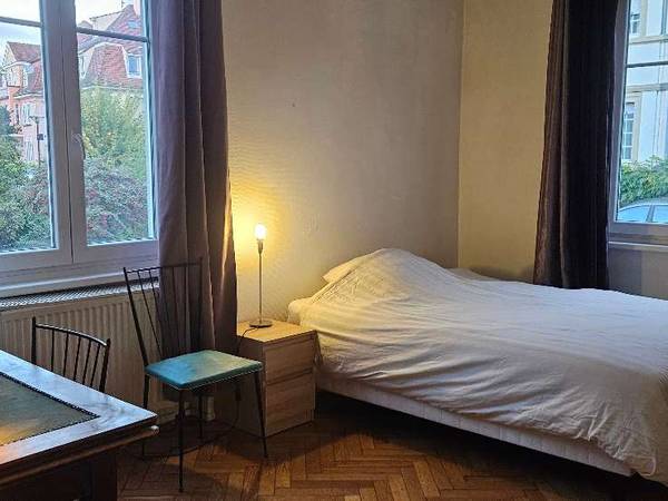 Colocation / Maison 5 pièces de 90 m², Strasbourg, Rue Aubry Et Rau / Photo 2