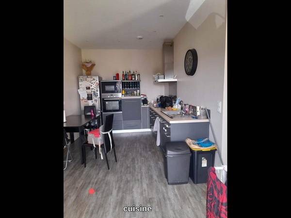 Colocation / Appartement 5 pièces de 80 m², Caen, Rue Général Moulin / Photo 2