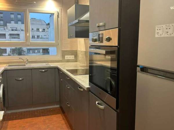 Colocation / Appartement 5 pièces de 87 m², Rosny-sous-Bois, Avenue du Général de Gaulle / Photo 2