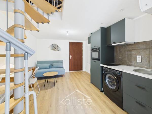 Location / Appartement 2 pièces de 21 m², Ajaccio, Cours Napoleon / Photo 2