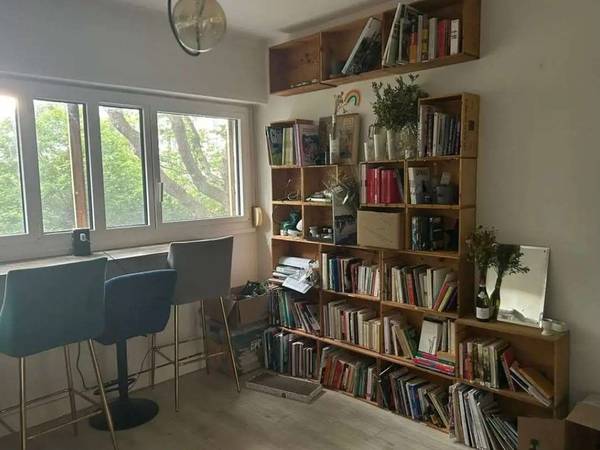 Sous-location / Appartement 7 pièces de 72 m², Paris, Rue Julien Lacroix / Photo 2