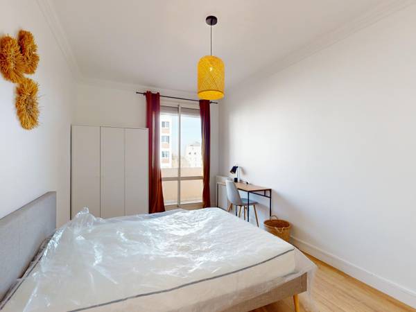 Colocation / Appartement 5 pièces de 98 m², Toulouse, Avenue des États-Unis / Photo 2