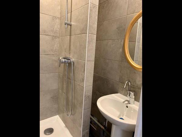 Colocation / Appartement 4 pièces de 103 m², Grenoble, Rue le Brix / Photo 14