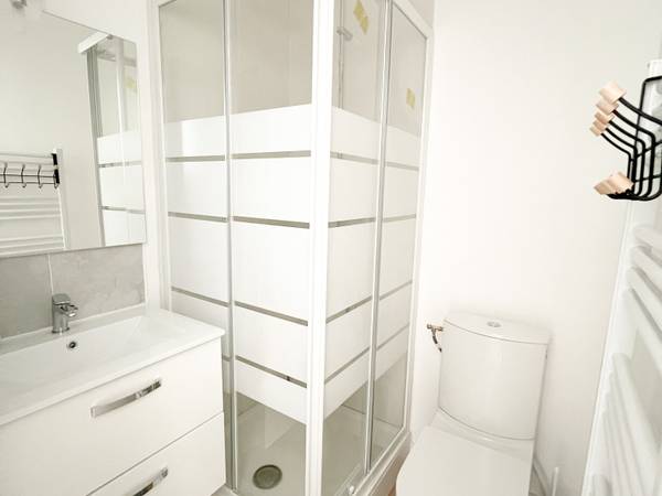 Colocation / Maison 1 pièce de 88 m², Roubaix, Rue de Cassel / Photo 4