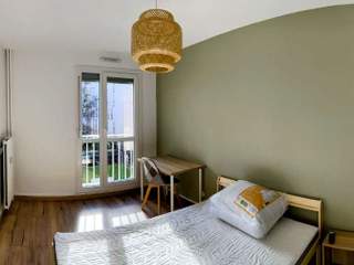 Room share / 5 rooms apartment · 90 m², Nancy, Rue Charles Martel