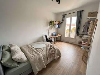 Room share, 4 rooms apartment, Grenoble