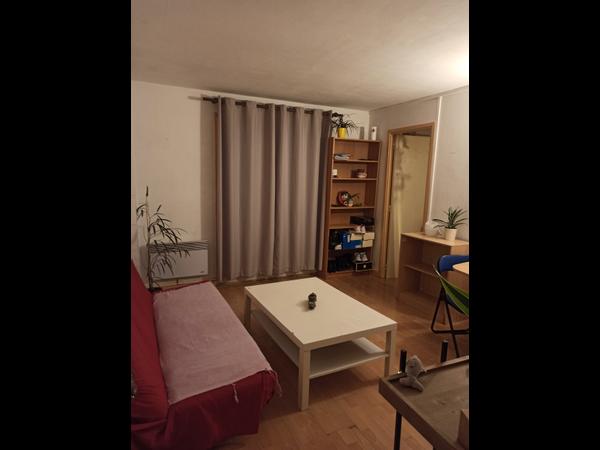 Location / Appartement 3 pièces de 50 m², Grenoble, Boulevard Maréchal Foch / Photo 2