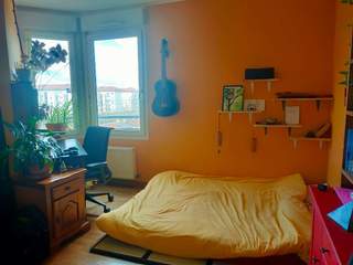 Sublet / 4-bedroom flat · 80 m², Saint-Pierre, Rue du Presbytère