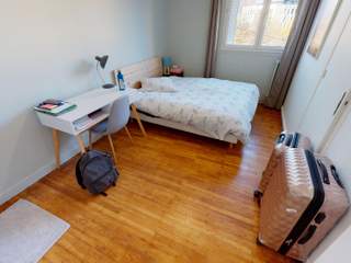 Colocation / Appartement 4 pièces de 66 m², Grenoble, Rue Mayen