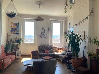 Sous-location / Appartement 6 pièces de 120 m², Marseille, Rue rougier