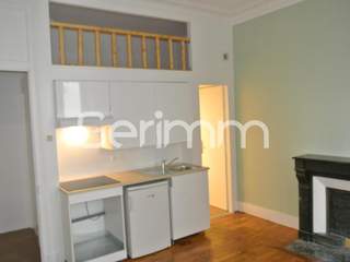 Rental / 2-bedroom flat · 34 m², Grenoble, Rue Doudart de Lagree