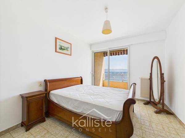 Location / Appartement 3 pièces de 76 m², Ajaccio, Rue Francois Pietri / Photo 9