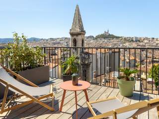 Location / 2 rooms apartment · 27 m², Marseille, Cours Lieutaud
