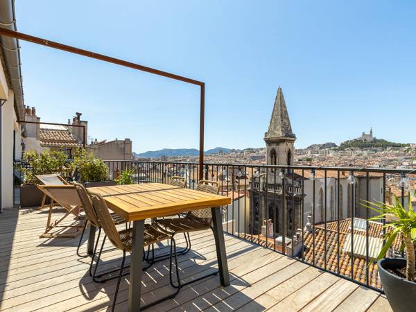 Location / Appartement 2 pièces de 27 m², Marseille, Cours Lieutaud / Photo 2