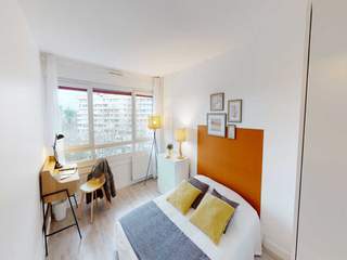 Colocation / 4 rooms apartment · 90 m², Nanterre, Rue Salvador Allende