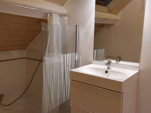 Colocation / Appartement 6 pièces de 48 m², Uccle, Avenue Bel-Air / Photo 2