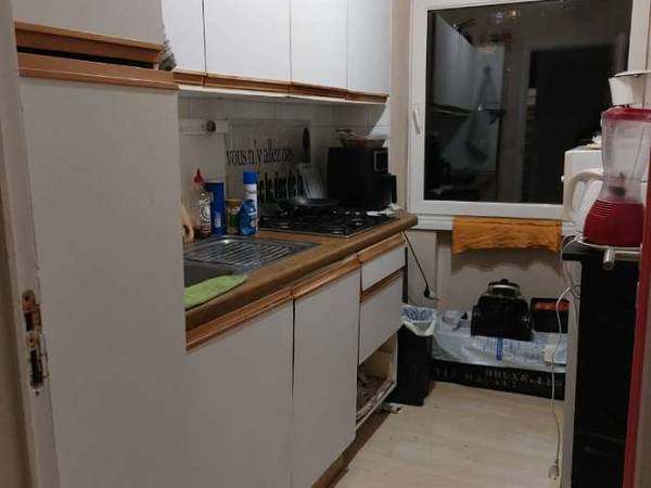 Colocation / Appartement 6 pièces de 48 m², Uccle, Avenue Bel-Air / Photo 6