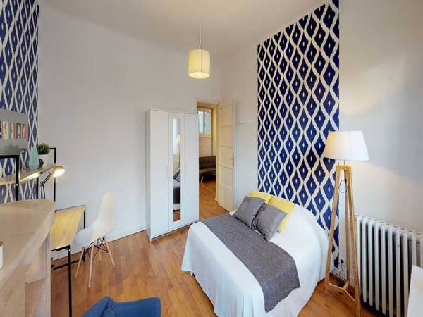 Colocation / Appartement 4 pièces de 110 m², Lyon, Rue du Lac / Photo 2