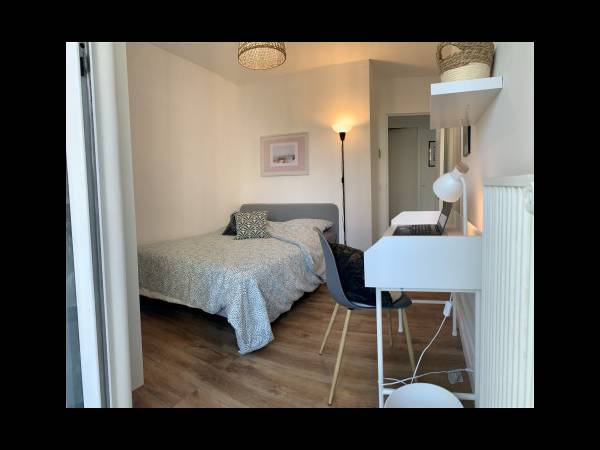 Colocation / Appartement 5 pièces de 95 m², Toulon, 150 Avenue Edouard le Bellegou / Photo 2