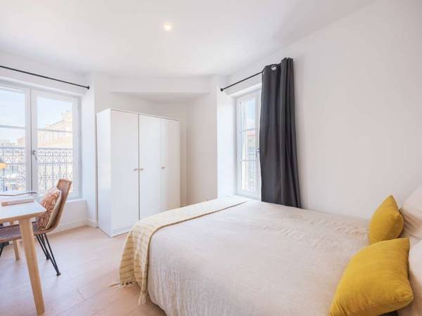 Colocation / Appartement 10 pièces de 205 m², Marseille, La Canebière / Photo 16