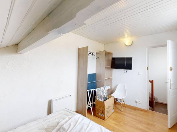 Colocation / Maison 6 pièces de 105 m², Poitiers, Rue des Mauges / Photo 2