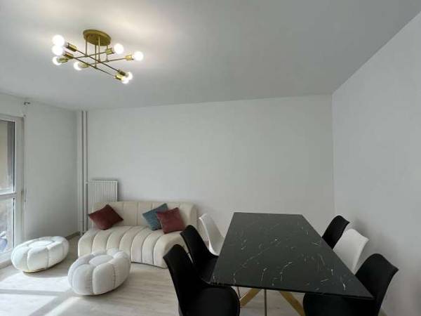 Flatsharing / 6-bedroom flat · 93 m², Rosny-sous-Bois, Rue Gay Lussac / Photo 2