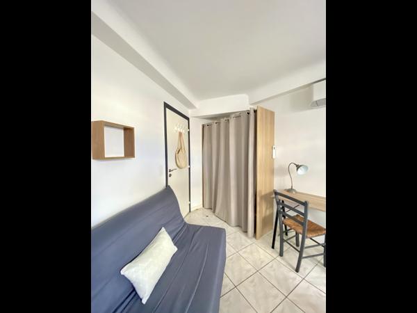 Colocation / Appartement 3 pièces de 65 m², Nice / Photo 2