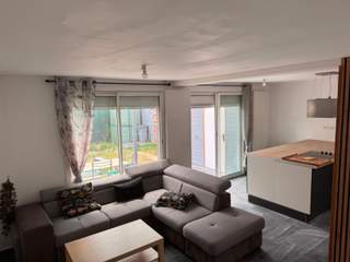 Location / 6 rooms house · 110 m², Lille, Rue Joris Karl Huysmans