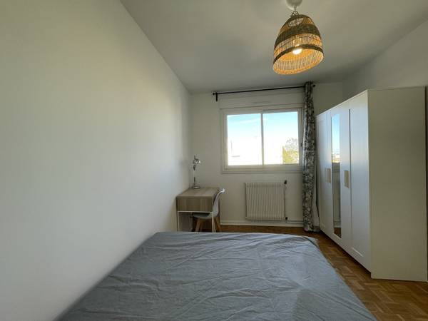 Colocation / Appartement 6 pièces de 90 m², Lyon, Avenue Viviani / Photo 12