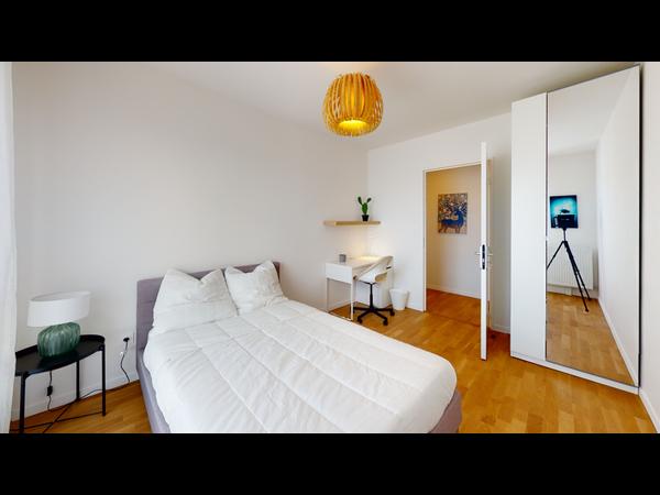 Colocation / Appartement 5 pièces de 102 m², Rouen, Rue Francois Lamy / Photo 9