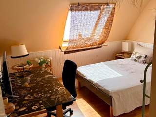 Room in a live-in landlord's home / 5 rooms building · 100 m², Clichy, Rue de Paris