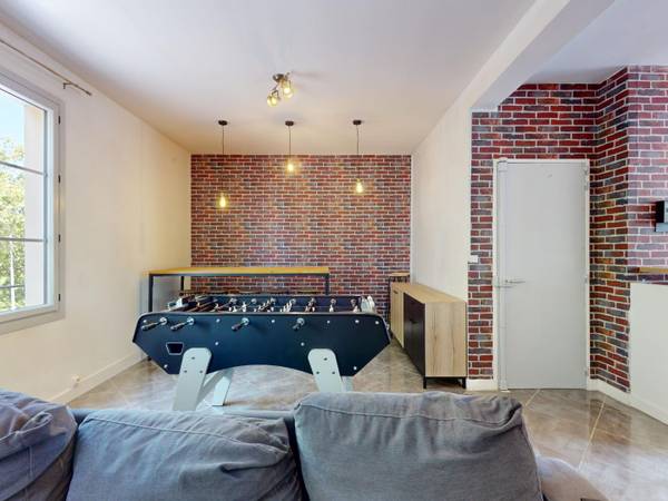 Colocation / Appartement 7 pièces de 146 m², Poitiers, Rue de l'Intendant le Nain / Photo 2