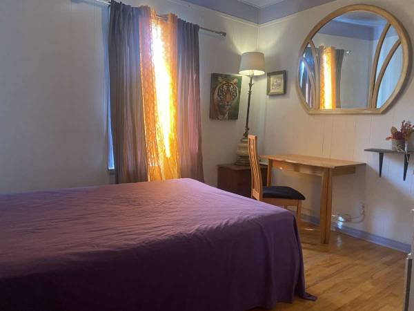 Colocation / Appartement 7 pièces de 1050 m², Montréal, Rue Molson / Photo 2