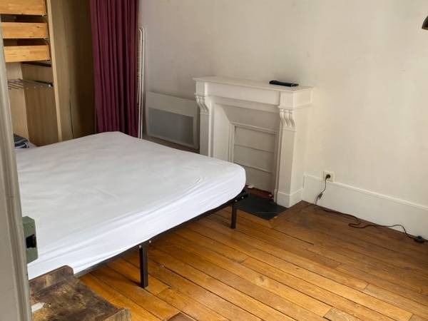 Colocation / Appartement 3 pièces de 66 m², Paris, Rue Raymond Losserand / Photo 2