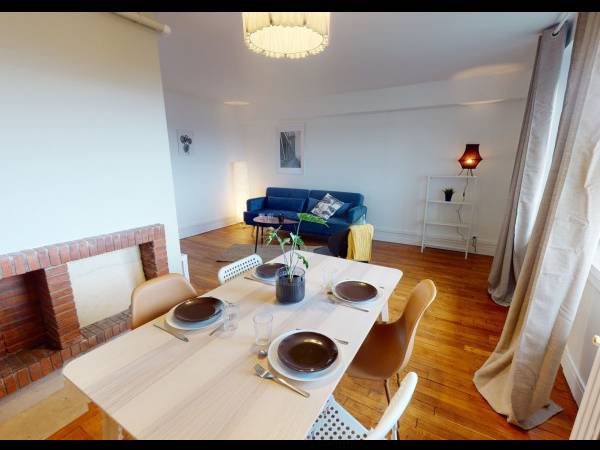Location / Appartement 4 pièces de 91 m², Rouen, Rue Pierre Chirol / Photo 2