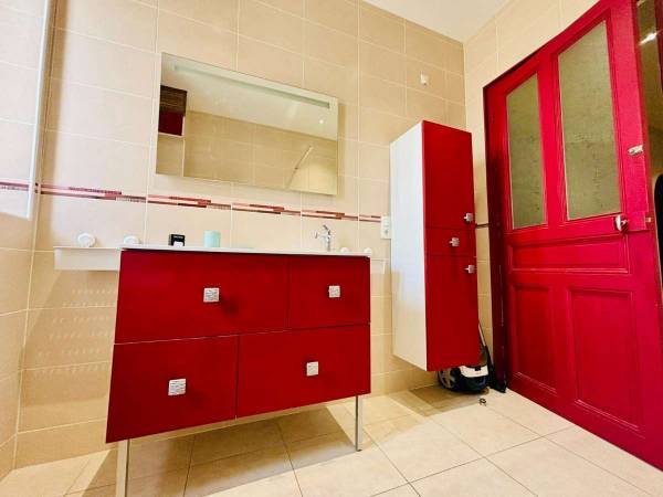 Colocation / Appartement 4 pièces de 78 m², Béziers, Rue Jules Ferry / Photo 8