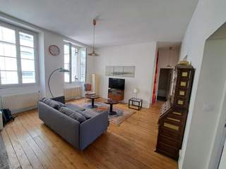 Colocation / 3 rooms apartment · 68 m², Bordeaux, Rue de Marengo