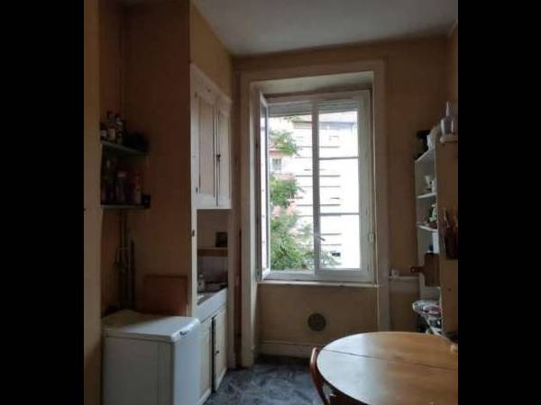 Colocation / Appartement 3 pièces de 65 m², Villeurbanne, Cours Tolstoï / Photo 5