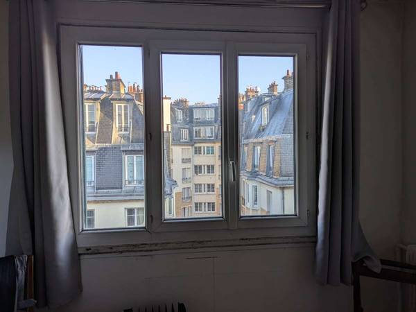 Chambre chez l'habitant / Appartement 4 pièces de 90 m², Paris, Rue Marcadet / Photo 2