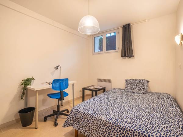 Colocation / Appartement 7 pièces de 110 m², Asnières-sur-Seine / Photo 2