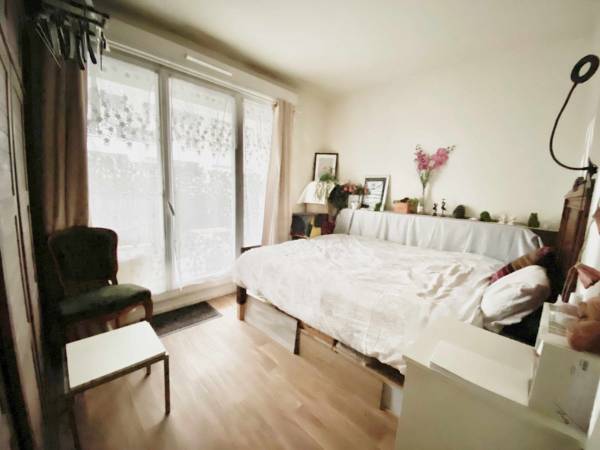 Colocation / Appartement 2 pièces de 50 m², Paris, Rue de Belleville / Photo 2