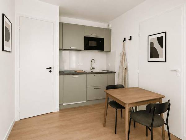 Location / Appartement 1 pièce de 22 m², Vanves, 12 Avenue de De la Paix / Photo 10