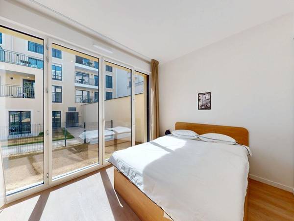 Location / Appartement 1 pièce de 22 m², Vanves, 6 Rue Hoche / Photo 2