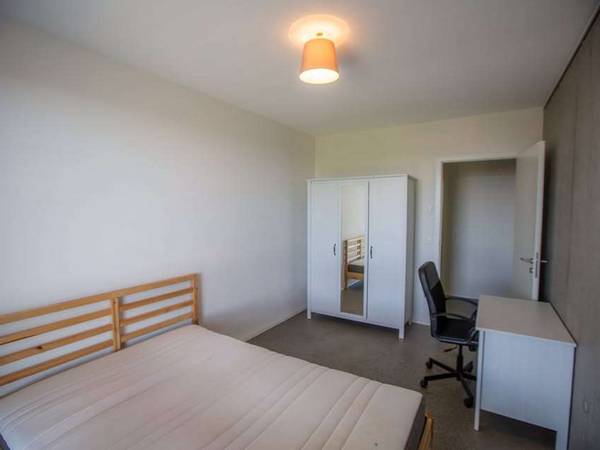 Colocation / Appartement 5 pièces de 108 m², Le Mont-sur-Lausanne, Chemin des Champs Meunier / Photo 2