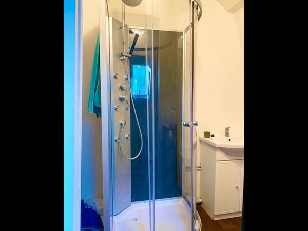 Colocation / Maison 3 pièces de 14 m², Saint-Denis, Rue Moreau / Photo 4