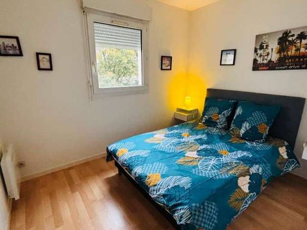 Colocation / Appartement 3 pièces de 69 m², Bordeaux, Rue Frédéric Bentayoux / Photo 2