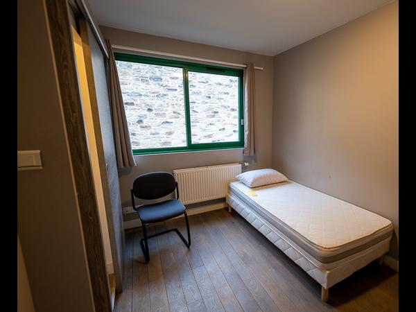 Colocation / Appartement 5 pièces de 120 m², Tourcoing, Rue du Dragon / Photo 2