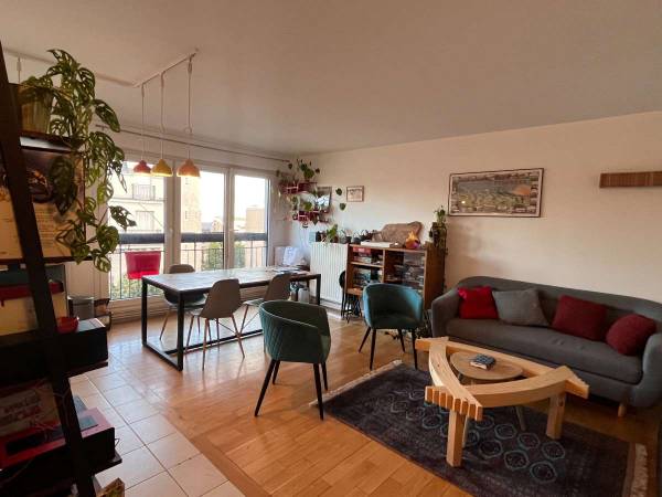 Colocation / Appartement 4 pièces de 81 m², Paris, Avenue Gambetta / Photo 2