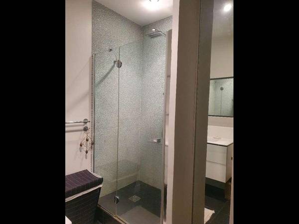 Colocation / Appartement 4 pièces de 110 m², Paris, Rue Fourcroy / Photo 2